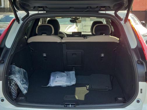 2026 Volvo XC60 Plug-In Hybrid Core, T8 AWD Electric/Gasoline, Dark