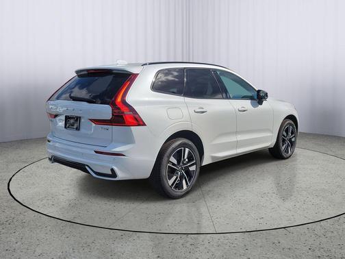 2026 Volvo XC60 Plug-In Hybrid Core, T8 AWD Electric/Gasoline, Dark