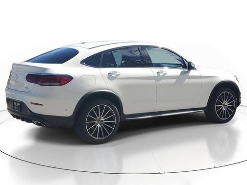 2022 Mercedes-Benz GLC 300 4MATIC Coupe