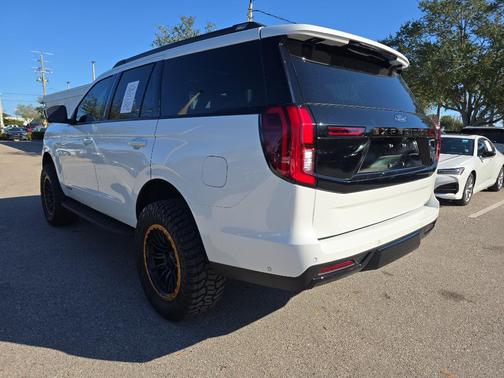 2025 Ford Expedition Tremor