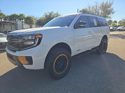 2025 Ford Expedition Tremor