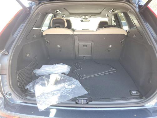 2026 Volvo XC60 Plug-In Hybrid Core, T8 AWD Electric/Gasoline, Dark