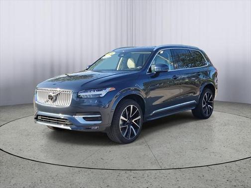 2024 Volvo XC90 B6 Plus Bright Theme 7-Seater