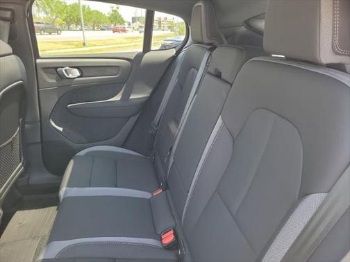 2024 Volvo C40 Recharge Pure Electric Twin Core