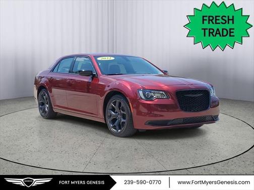 2022 Chrysler 300 Touring