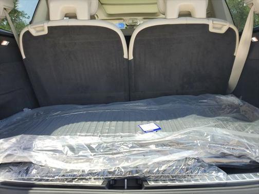 2025 Volvo XC90 B6 Plus 7-Seater