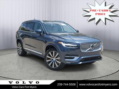 2025 Volvo XC90 B6 Plus 7-Seater