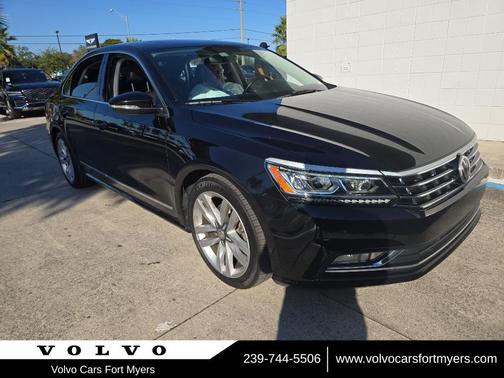 2017 Volkswagen Passat 1.8T SE w/Technology
