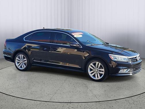 2017 Volkswagen Passat 1.8T SE w/Technology