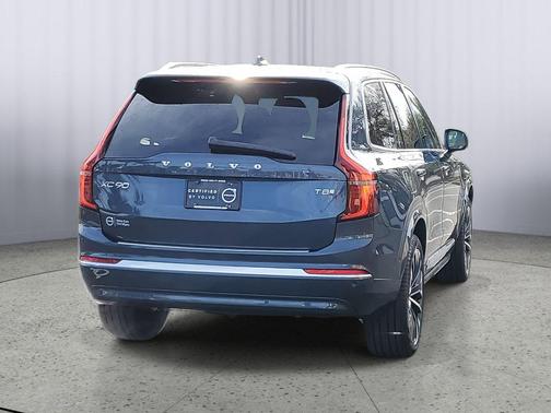 2026 Volvo XC90 Plug-In Hybrid T8 Plus 7-Seater