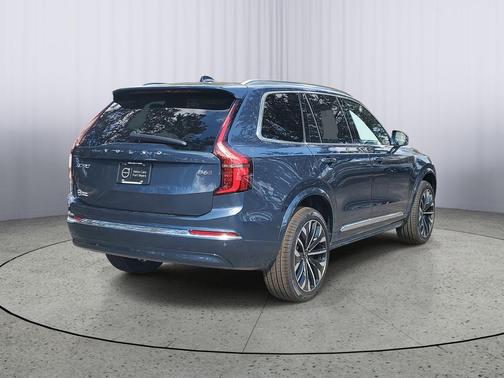 2026 Volvo XC90 Ultra, B6 AWD Gas (mild hybrid), Gasoline, Bright, 7 Seats