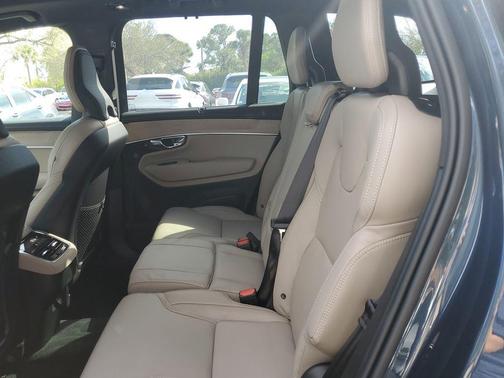 2026 Volvo XC90 Ultra, B6 AWD Gas (mild hybrid), Gasoline, Bright, 7 Seats