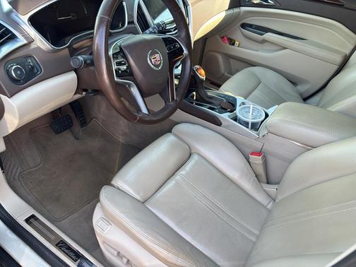 2016 Cadillac SRX Performance Collection