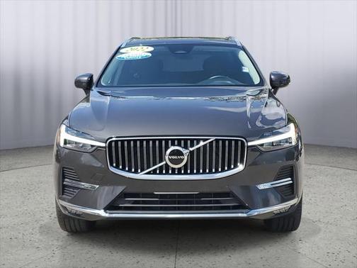 2022 Volvo XC60 B6 Inscription