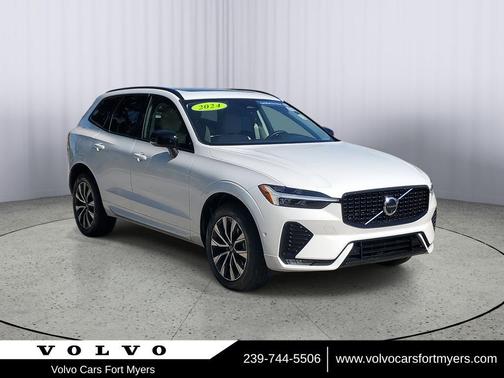 2024 Volvo XC60 B5 Plus Dark Theme