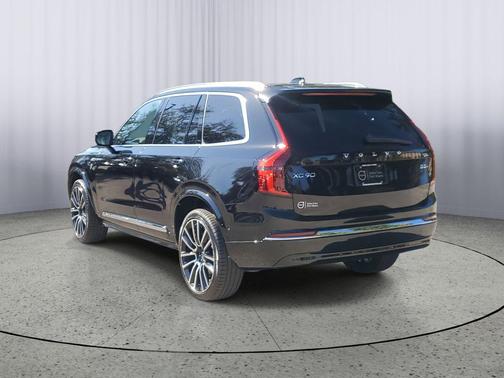 2026 Volvo XC90 B5 Plus 7-Seater