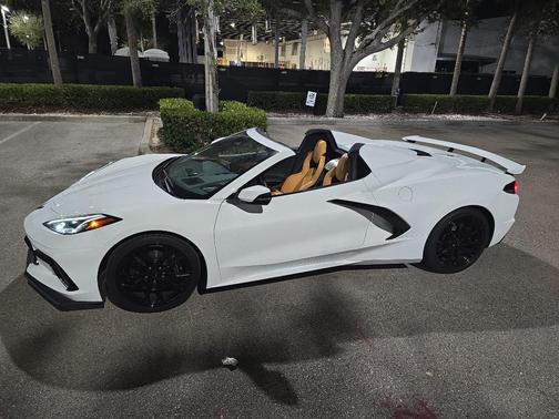 2025 Chevrolet Corvette Stingray w/3LT