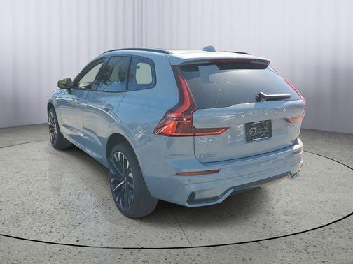 2026 Volvo XC60 Plug-In Hybrid Ultra, T8 AWD Electric/Gasoline, Dark