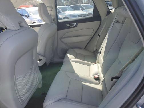 2026 Volvo XC60 Plug-In Hybrid Ultra, T8 AWD Electric/Gasoline, Dark