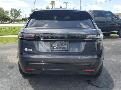 2025 Land Rover Range Rover Velar P250 SE R-Dynamic