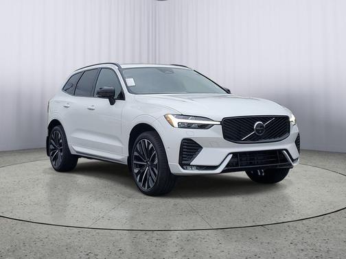 2026 Volvo XC60 B5 Ultra