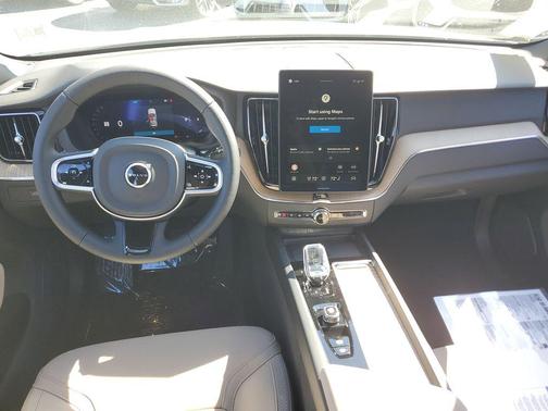2026 Volvo XC60 B5 Core