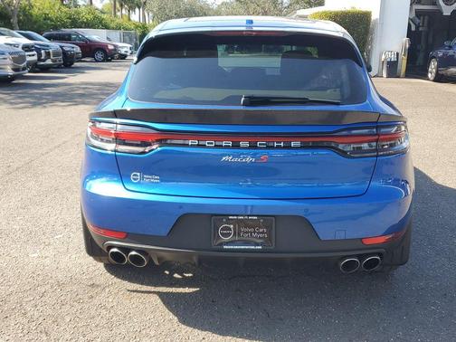 2021 Porsche Macan S