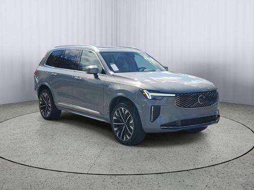 2026 Volvo XC90 B6 Ultra 7-Seater