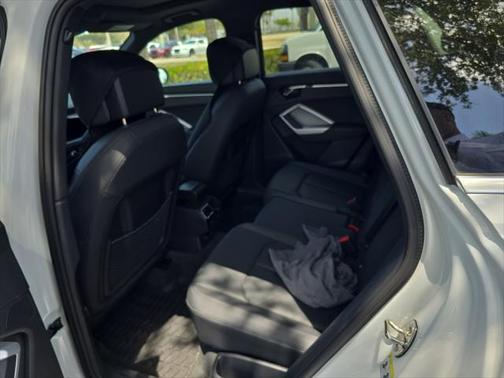 2023 Audi Q3 45 S line Premium Plus