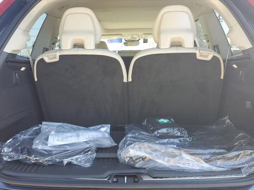 2025 Volvo XC90 B6 Plus 7-Seater