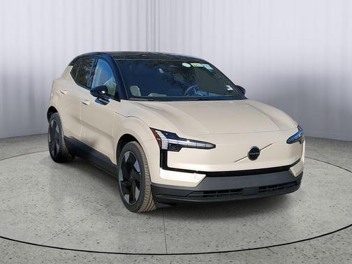 2026 Volvo EX30 Plus Twin Motor Performance, Fully electric