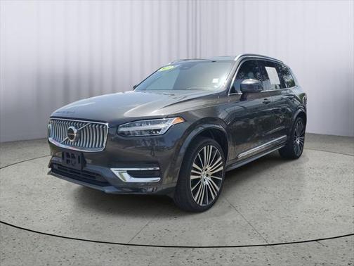 2023 Volvo XC90 B6 Ultimate 7-Seater