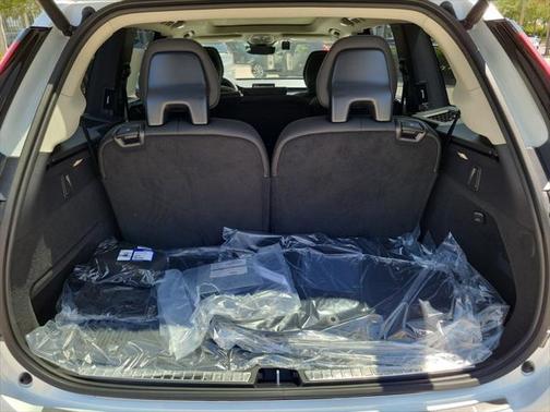 2025 Volvo XC90 Plug-In Hybrid T8 Ultra 7-Seater