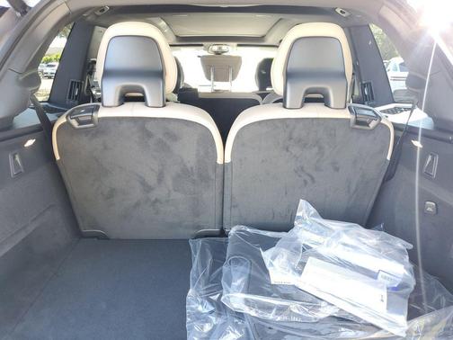 2026 Volvo XC90 B6 Ultra Dark Theme 7-Seater