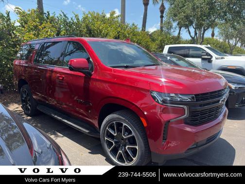 Radiant Red Tintcoat 2024 Chevrolet Suburban RST