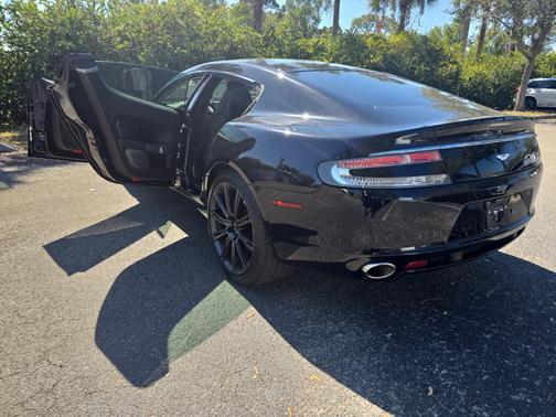 2011 Aston Martin Rapide Luxe