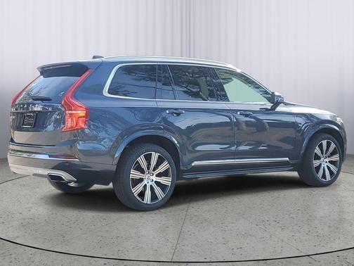 2021 Volvo XC90 T6 Inscription