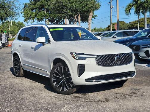 Crystal White Pearl 2026 Volvo XC90 Plus, B6 AWD Gas (mild hybrid), Gasoline, Bright, 7 Seats