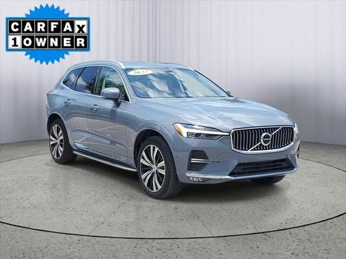 2022 Volvo XC60 B5 Inscription