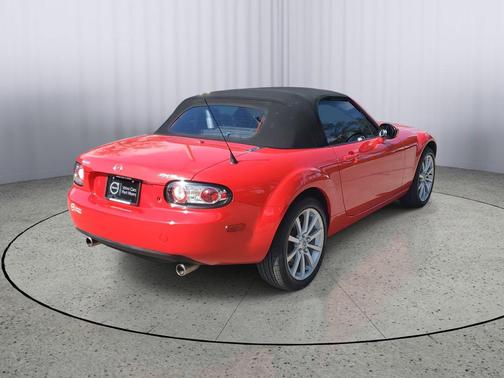 2006 Mazda MX-5 Miata Grand Touring