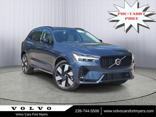 2025 Volvo XC60 Plug-In Hybrid T8 Plus