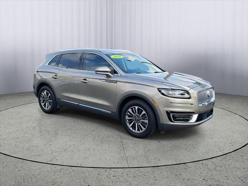 2020 Lincoln Nautilus Standard