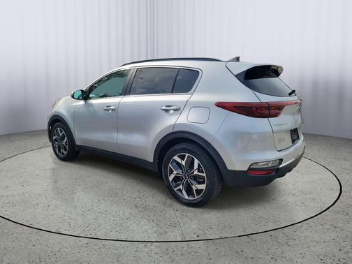 2022 Kia Sportage EX
