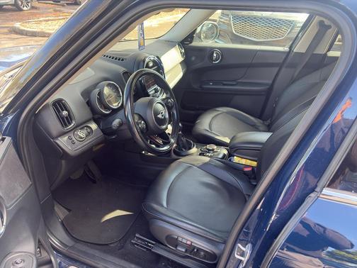 2018 MINI Countryman Cooper