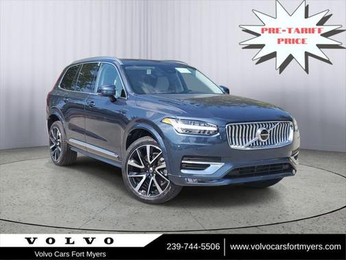 2025 Volvo XC90 B6 Plus 7-Seater