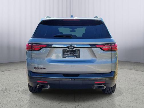 Sterling Gray Metallic 2024 Chevrolet Traverse Premier