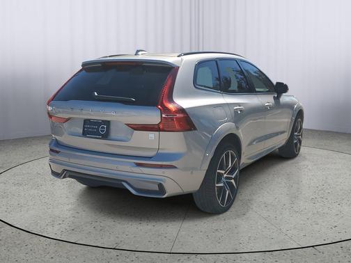 2024 Volvo XC60 Recharge Plug-In Hybrid T8 Polestar