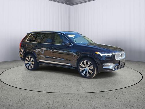 2025 Volvo XC90 Plug-In Hybrid T8 Plus 7-Seater