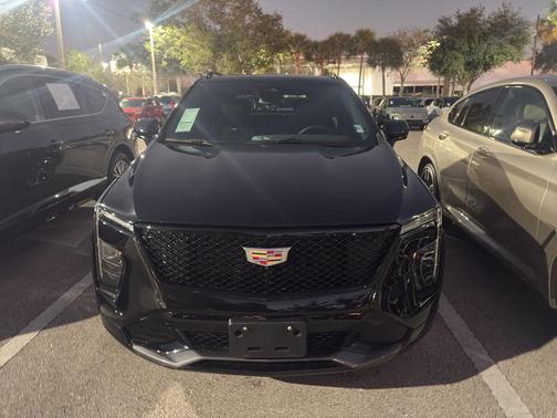 2025 Cadillac XT4 Sport