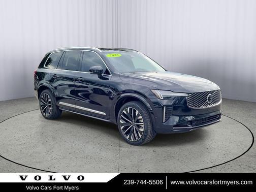 Onyx Black Metallic 2025 Volvo XC90 Plug-In Hybrid T8 Ultra 7-Seater